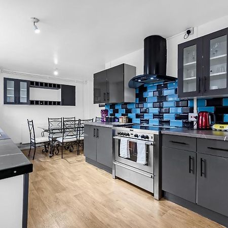 Stylish Excel 3 Bedroom Flat Londra Esterno foto